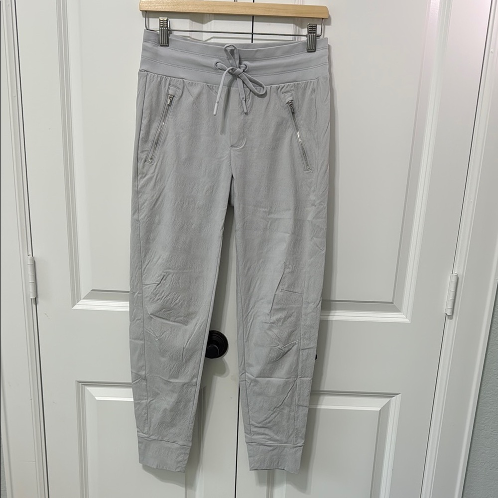 Athleta Trekkie North Jogger, Grey, Size 2